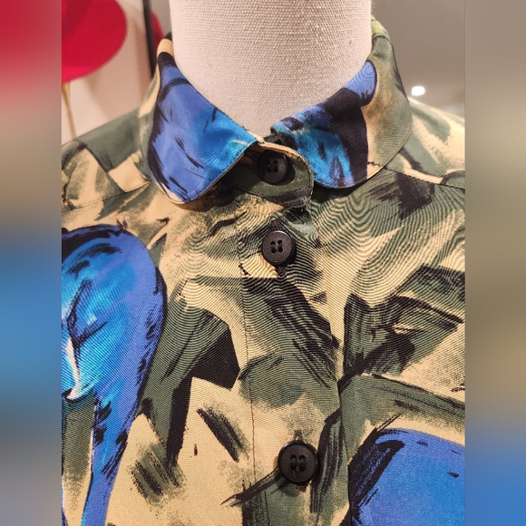 Vintage Escada 100% silk - Picture 5 of 6